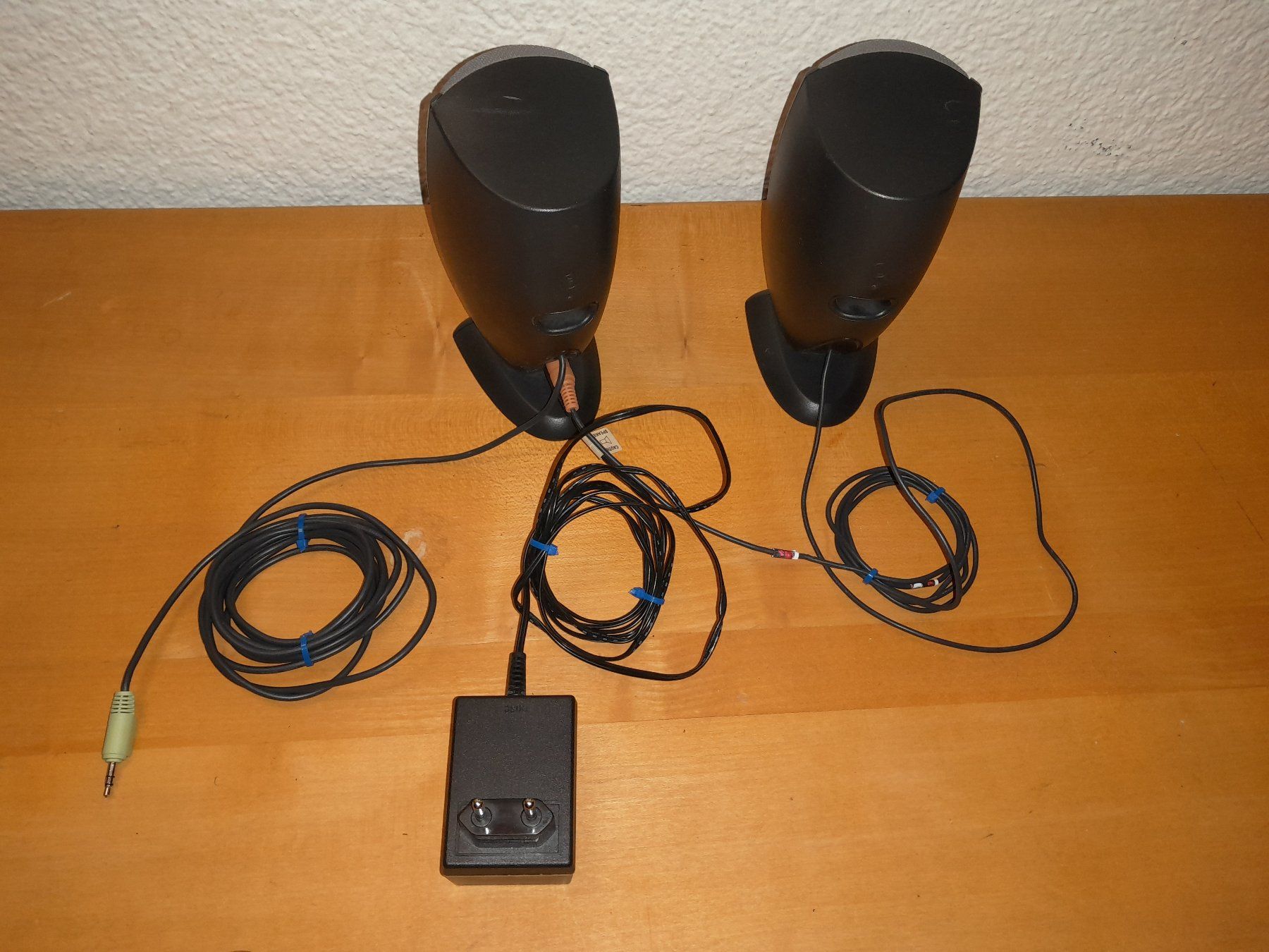Dell Casse acustiche: Dell Speaker System  A215 – Usato da Steffisburg venduto da FutureOne 3