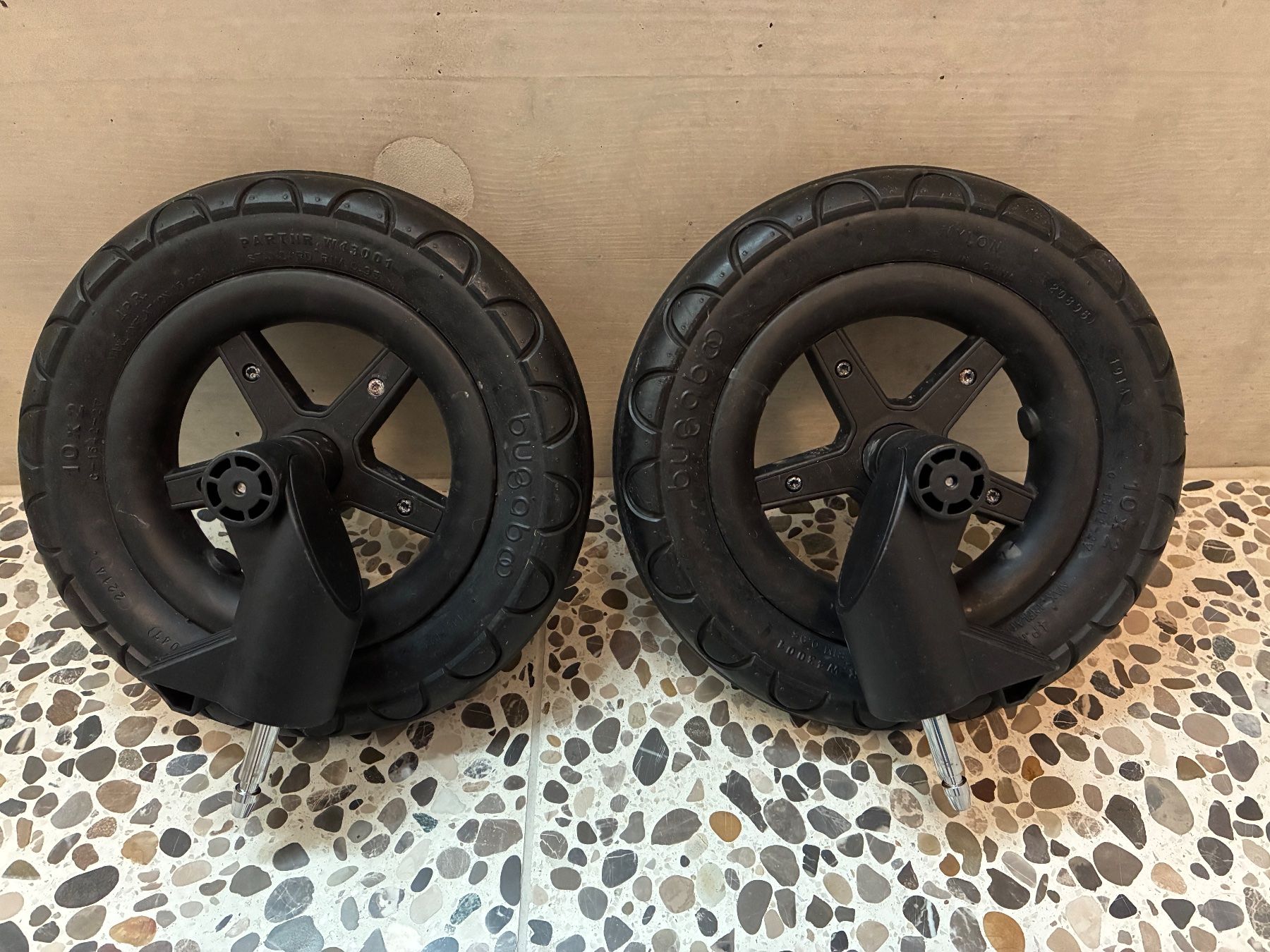 Bugaboo Carrozzine: Bugaboo Cameleon Schneeräder – Usato da Zürich venduto da Linomartins 2