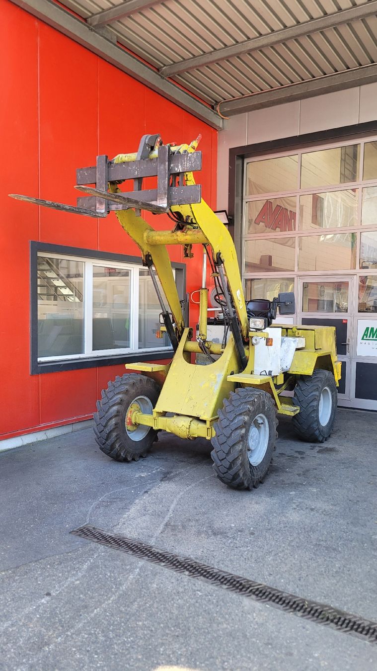 Hoflader: Pneulader Radlader Hoflader OK L4 – Gebraucht aus Wolhusen von Amrhyn6110