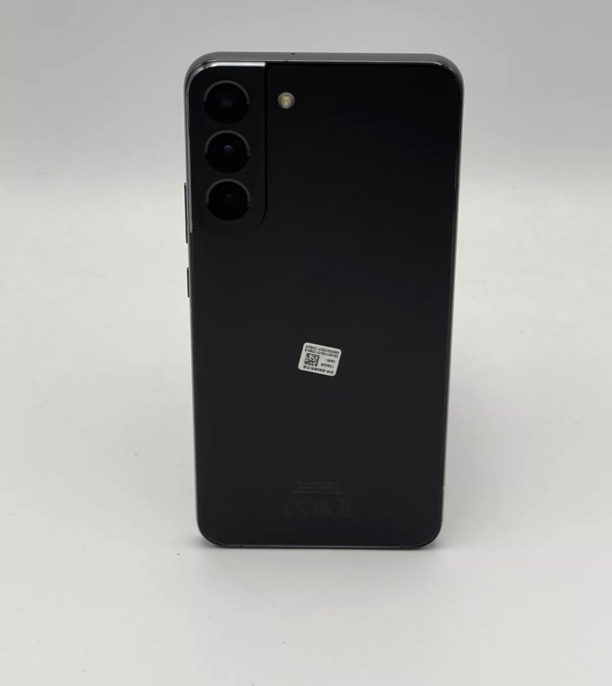Samsung Telefoni cellulari / Smartphones: Samsung S22 plus 5G (256gb) – Usato da Luzern venduto da Waince786