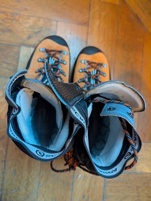 Scarpa Scarpe da uomo: Scarpa Mountaineering Boots - Size 43, Excellent Condition – Usato da Genève venduto da jonas-eschle 1