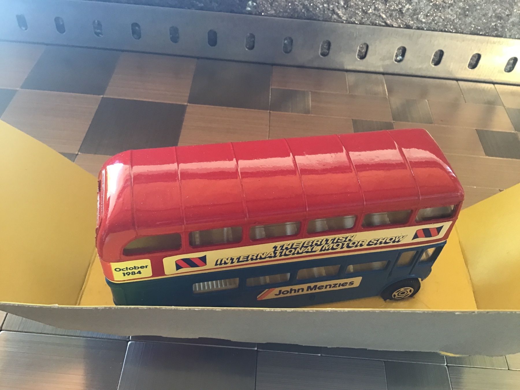 Corgi Toys Modellbausätze & Standmodelle: MODEL CORGI – Gebraucht aus Männedorf von Spezial-Modelle 3