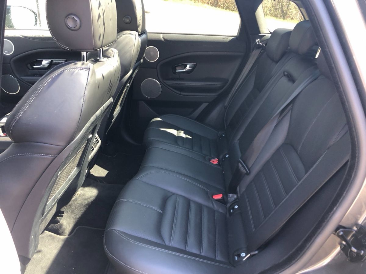 Land Rover Autos: Range Rover EVOQUE 2.0 HSE SUV – D'occasion à Plasselb par MatthD 5