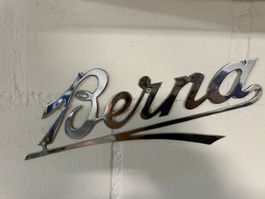 Original Berna Schriftzug aus Metall gebraucht