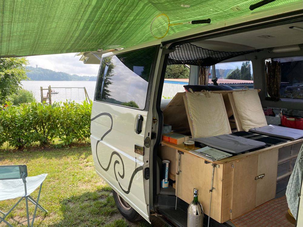 VW T4 Multivan Mit Ein Und Ausbaubarer Campingeinrichtung Gebraucht 