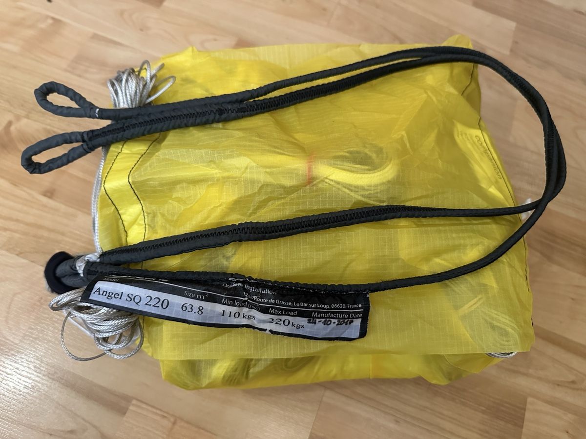 Parachute De Réserve Neo Lite Avec Voile Ozone Angel SQ 120 V2 - Neuf Pour Parapente Et Paramoteur