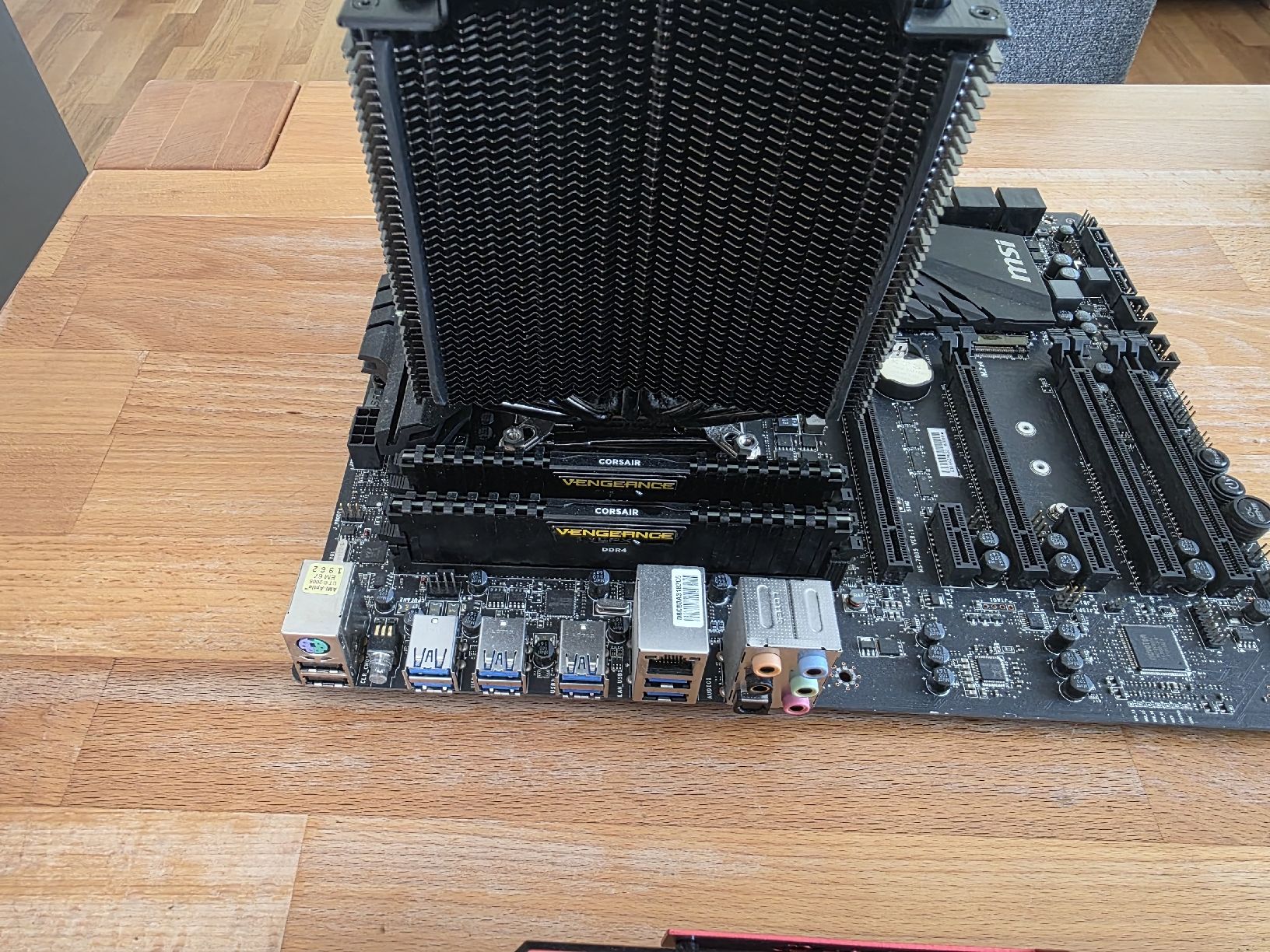 PC: Mainboard mit zwei Grafikkarten – Usato da Stein AR venduto da Marvelgirl2001 1