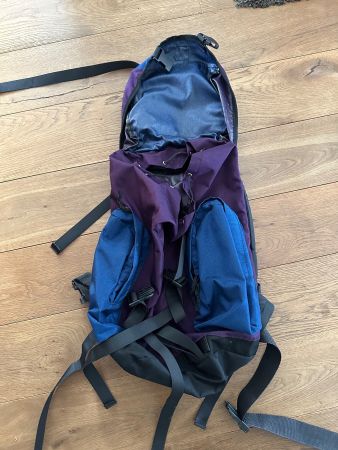 Trekking Rucksack gross von Hajk