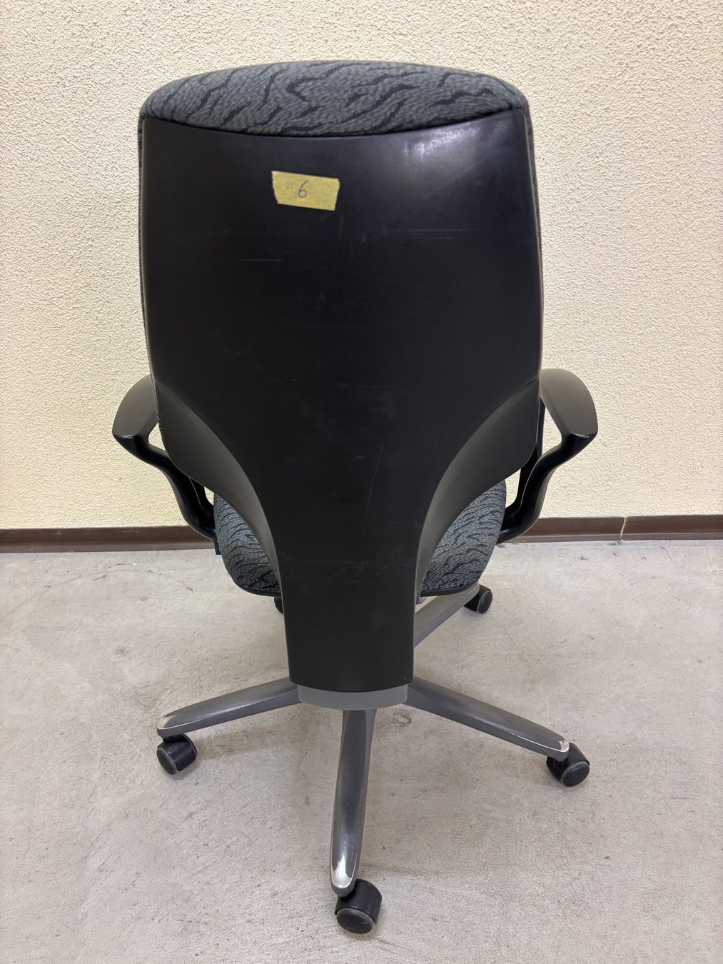 Giroflex Sedie: Bürostuhl Giroflex 64 – Usato da Hinwil venduto da fac_688b 3
