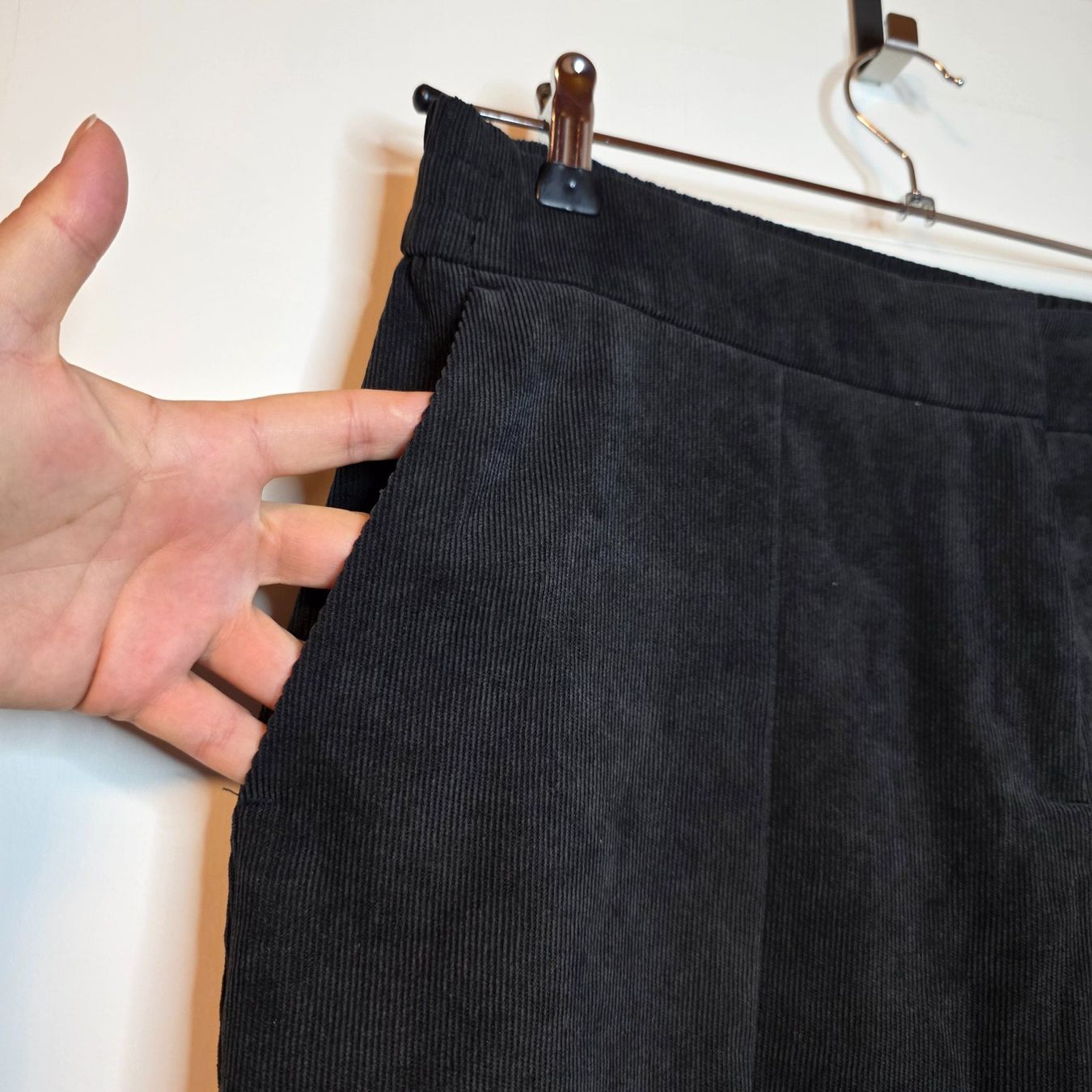 Pantaloni: Anthrazit Hose XL weit elegant – Usato da Wald ZH venduto da CapLux 1