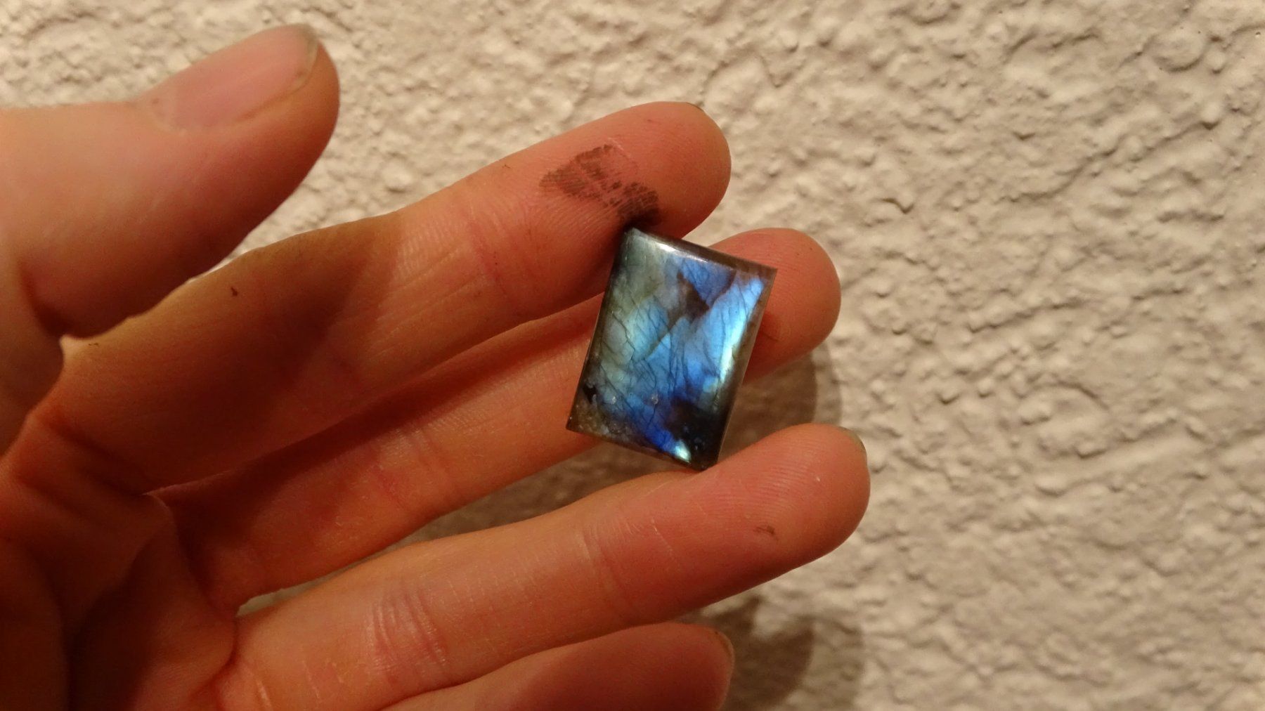 Pietre preziose: 17 ct Labradorite - 22 x 16 x 4.5 – Nuovo (secondo la descrizione) da Bévilard venduto da Yougems 2