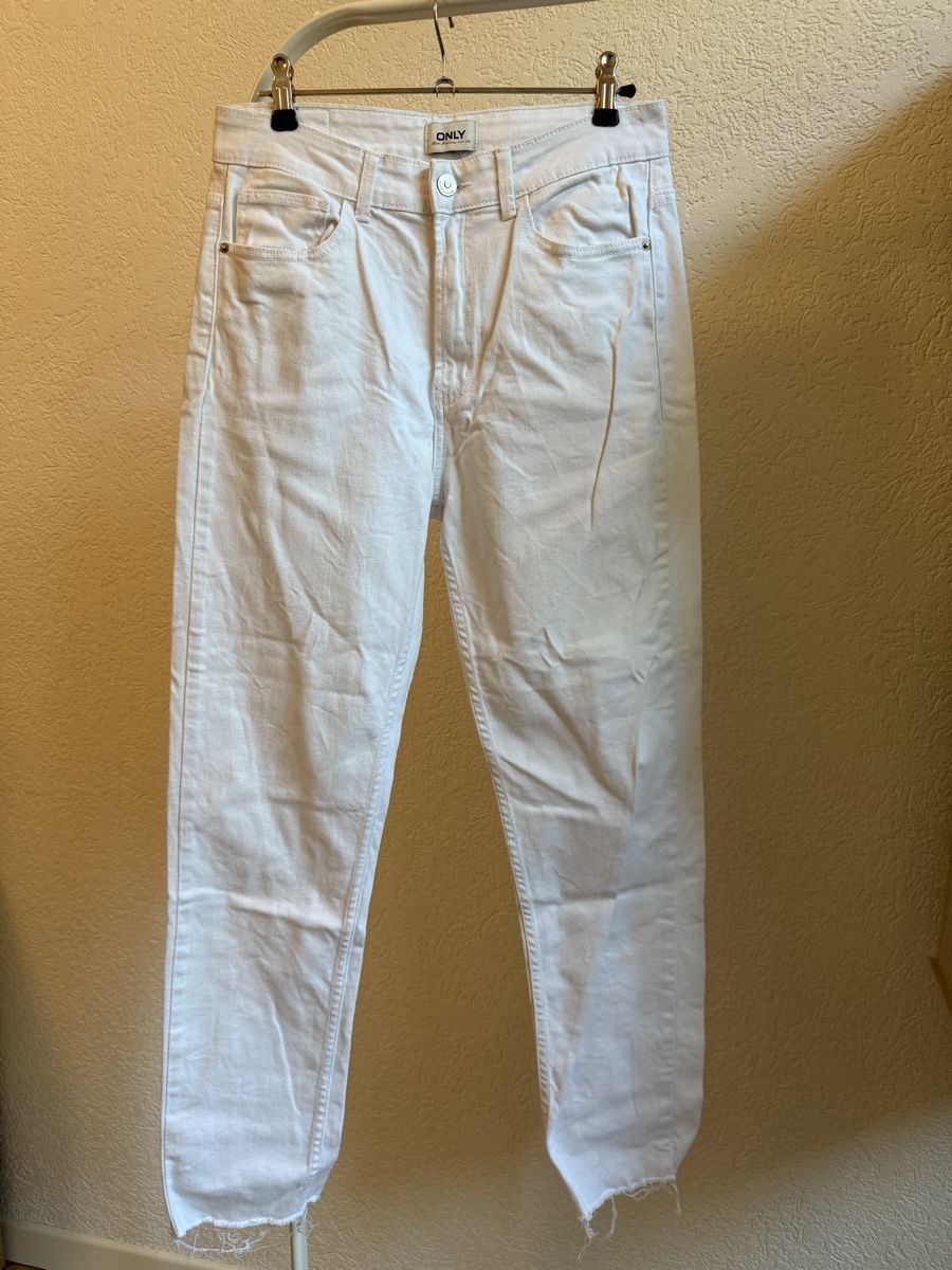 Only Jeans: Jeans blancs Only, 28/34 – Usato da Tavannes venduto da Thriftshop