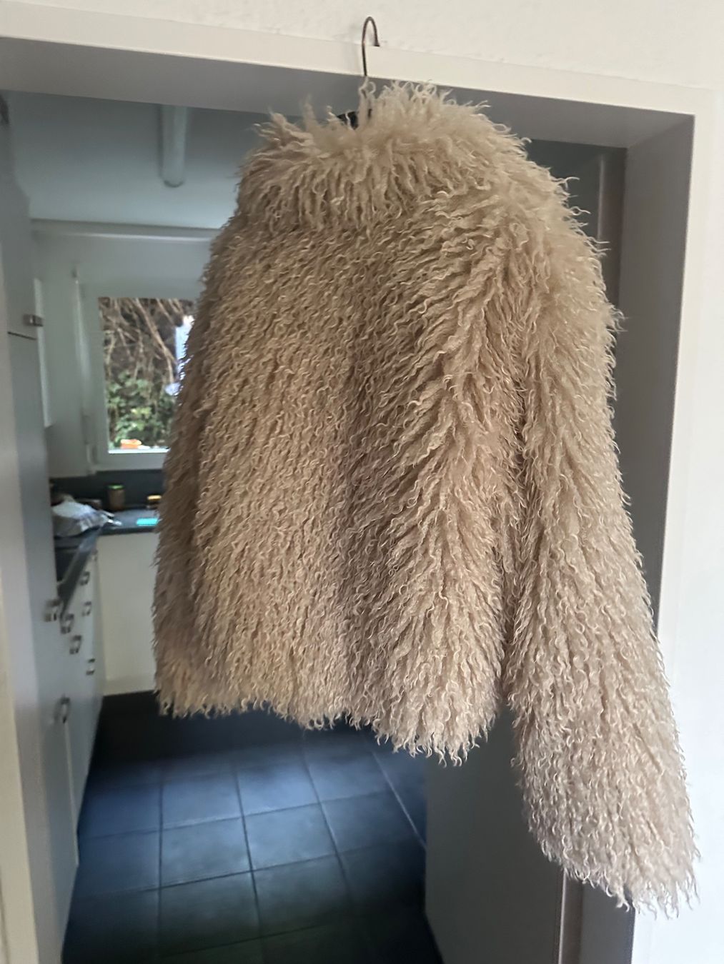 Giacche: Kunstfell Jacke – Nuovo (secondo la descrizione) da Oberrieden venduto da yan_kn9m 2