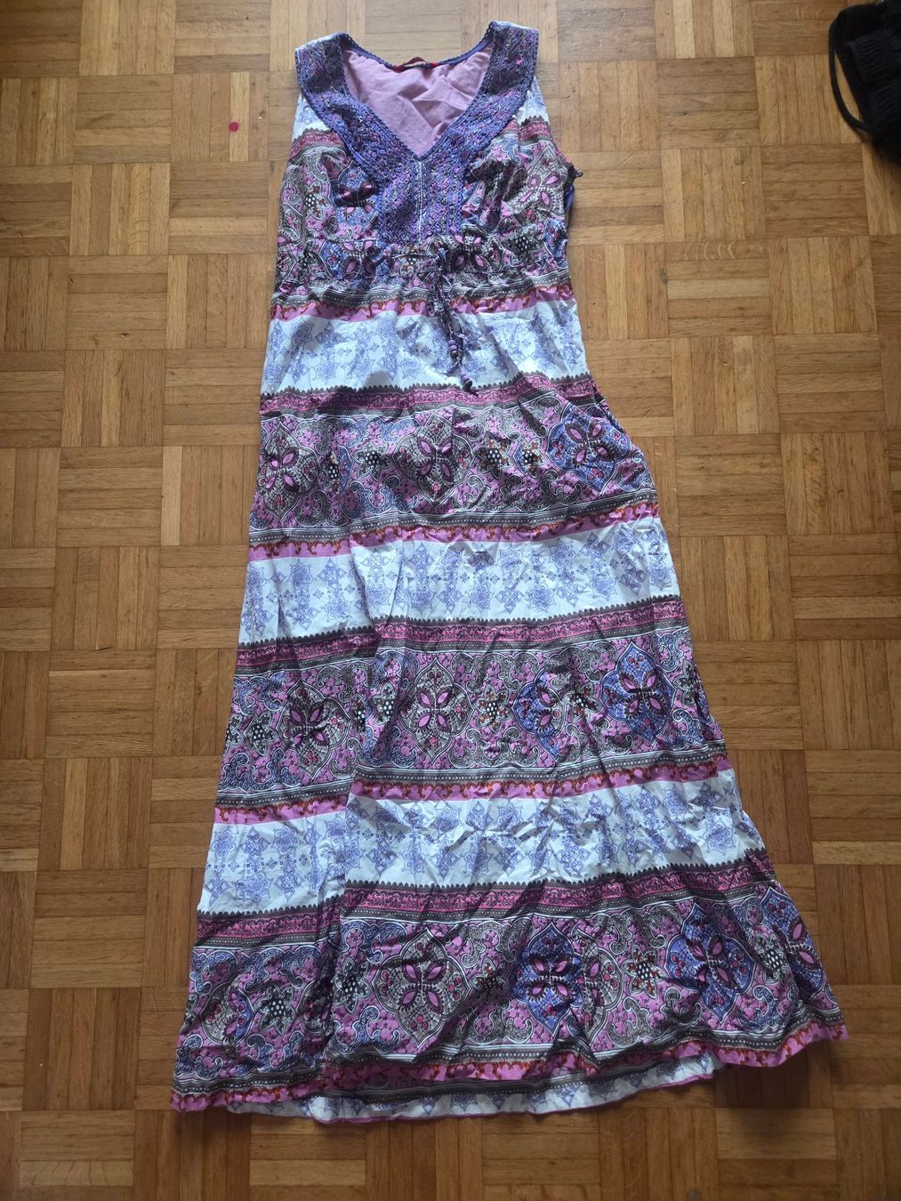 Robes: 2 Kleider Gr. 38 – D'occasion à Basel par grandfamily 2
