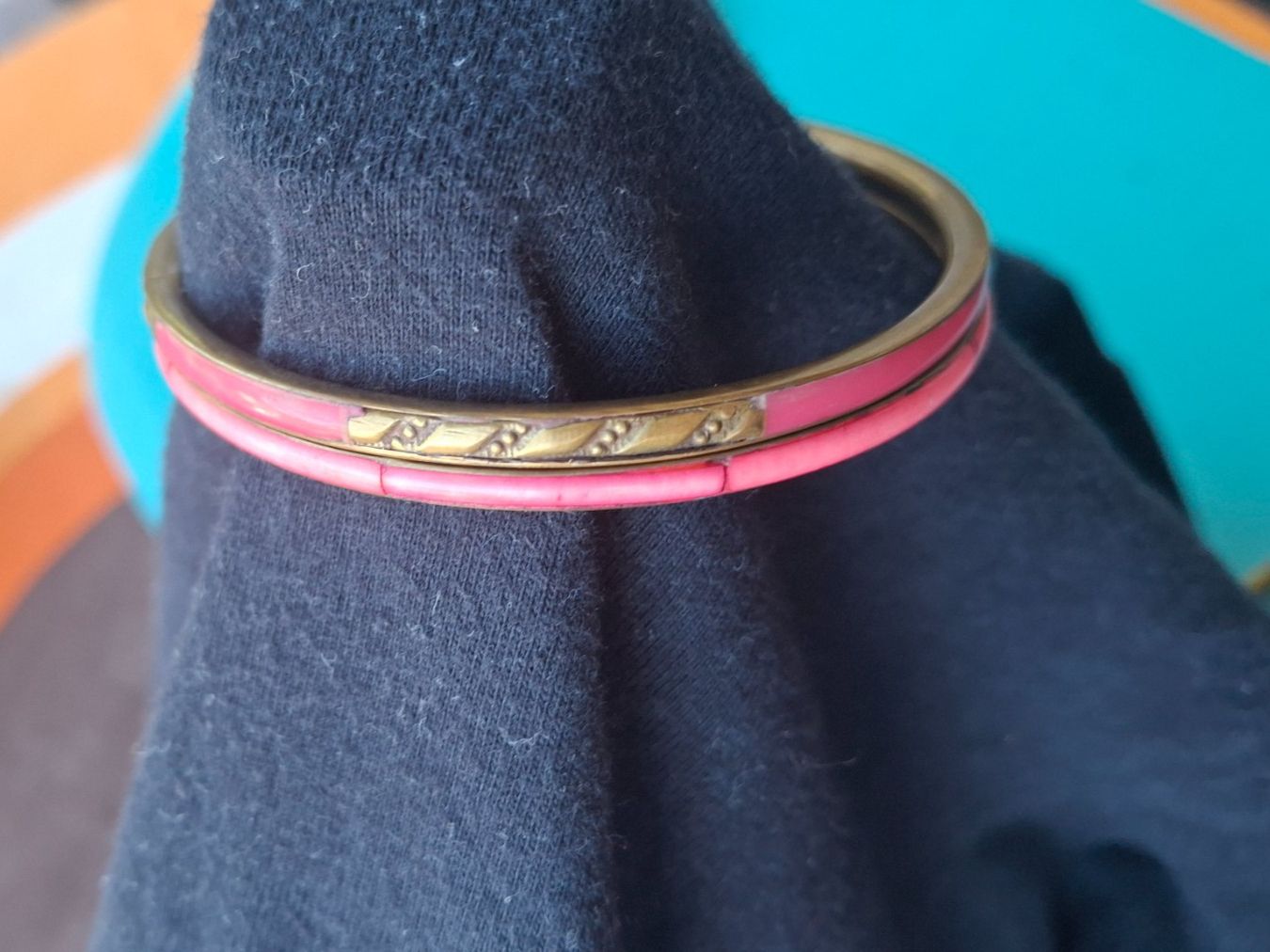 Bracciali & Braccialetti: Zwei Vintage Messing & Perlmut Armreif Chunky Bangle Gr. S – Usato da Münchenbuchsee venduto da babilibern 2