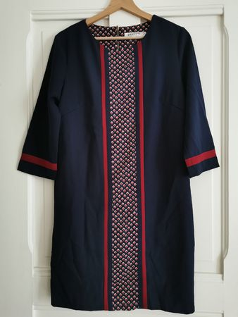 schön gemustertes Vintage Kleid, Grösse 40
