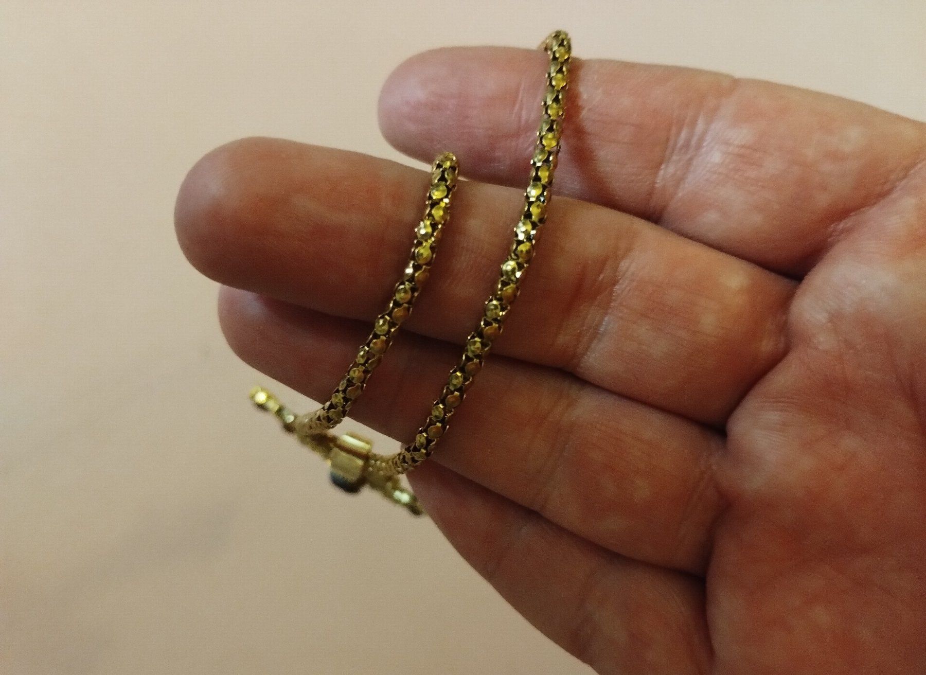 Ketten: Krusifix Halskette Vintage Stil Schwarze Steine - Collier – Neu (gemäss Beschreibung) aus Bussigny von NATURALO 4