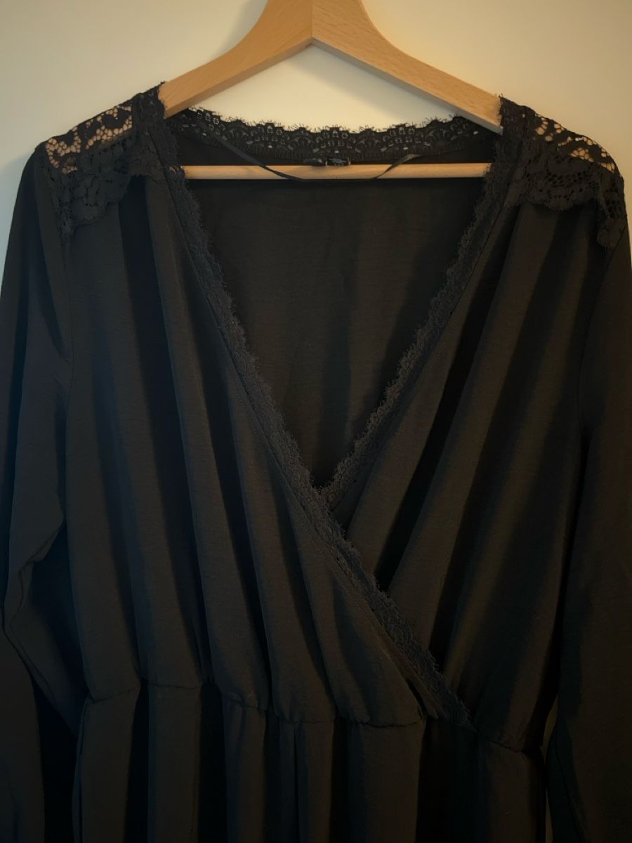 Jumpsuits: Vero Moda Jumpsuit Grösse M – Neuf (Voir description) à Bern par Toni_Marc 1