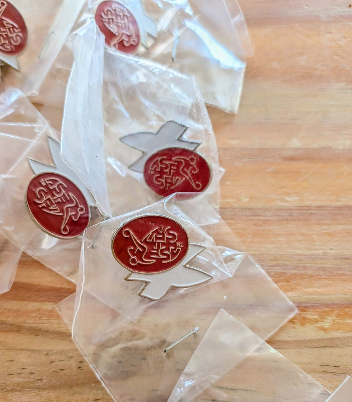 Plaquettes & Badges: Pin SVF, 2 Sujets – D'occasion à Winterthur par kbd20-5 3