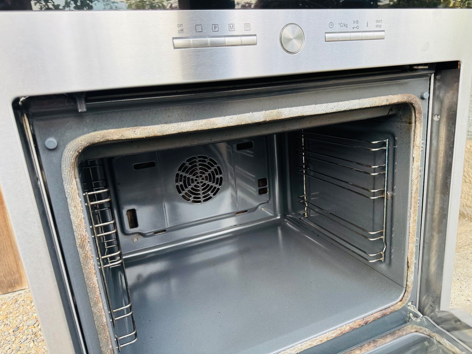 Siemens Backöfen: Siemens Backofen (Display defekt) – Gebraucht aus Ruswil von Camino 2