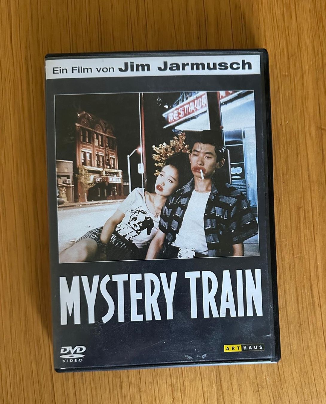 Tous les DVDs: DVD Mistery Train by Jim Jarmusch – D'occasion à Birmensdorf ZH par bossagrooves