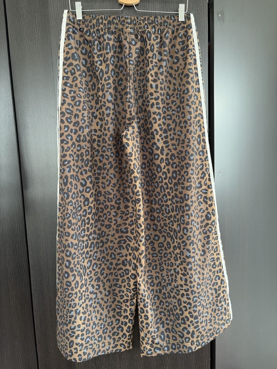 Adidas Pantaloni: Adidas Leoprint Hose M  – Nuovo (secondo la descrizione) da Baar venduto da GerberaRosa 2