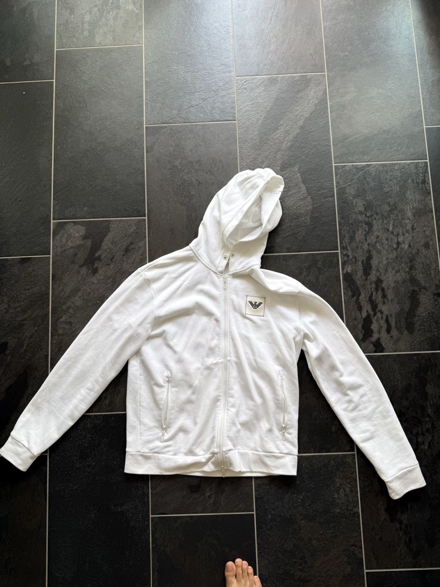 Pullover & Sweatshirts: Giorgio Armani Zipper XL – Gebraucht aus Nürensdorf von gia_82qt