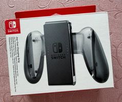 Joy-Con Charging Grip - Nintendo Switch