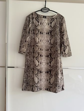 Kleid Schlangenmuster 3/4 Ärmel Grösse S guter Zustand