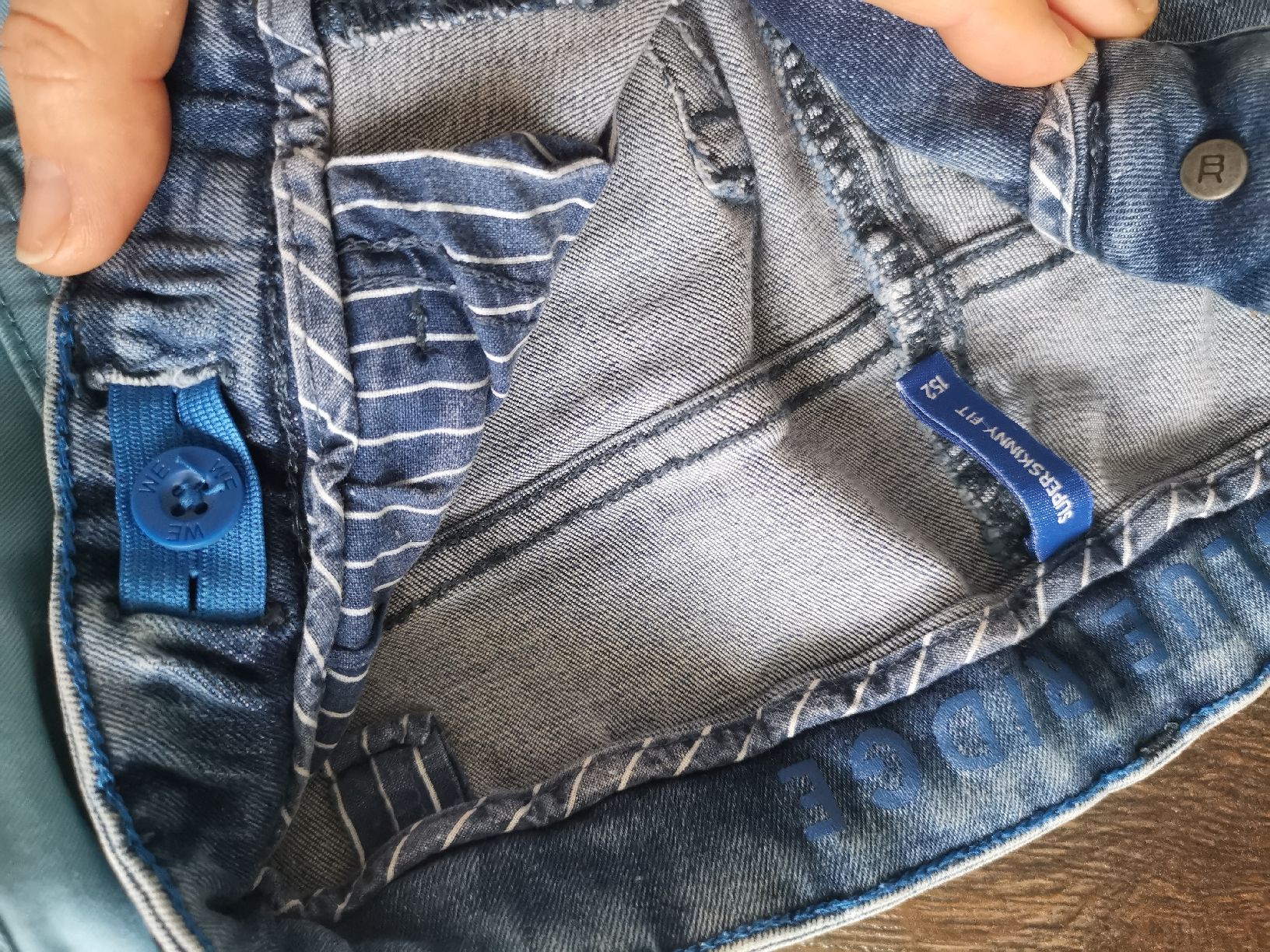 Pantaloni: 2x Jeans /Stoff Hose – Usato da schaffhausen venduto da kucukaga 3