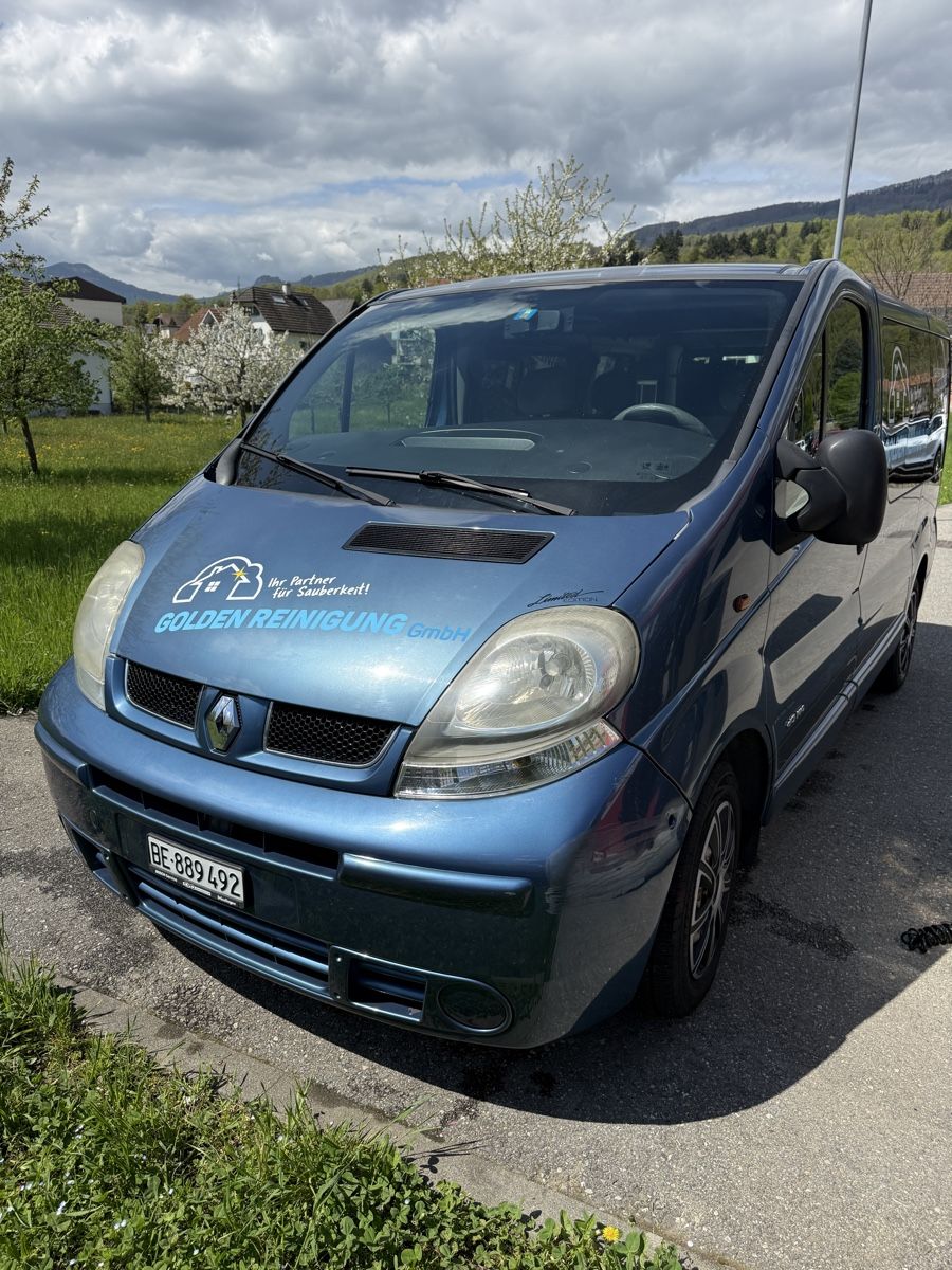Renault Automobili: Renault Traffic 2006 – Usato da Wiedlisbach venduto da kwm_56g8 2