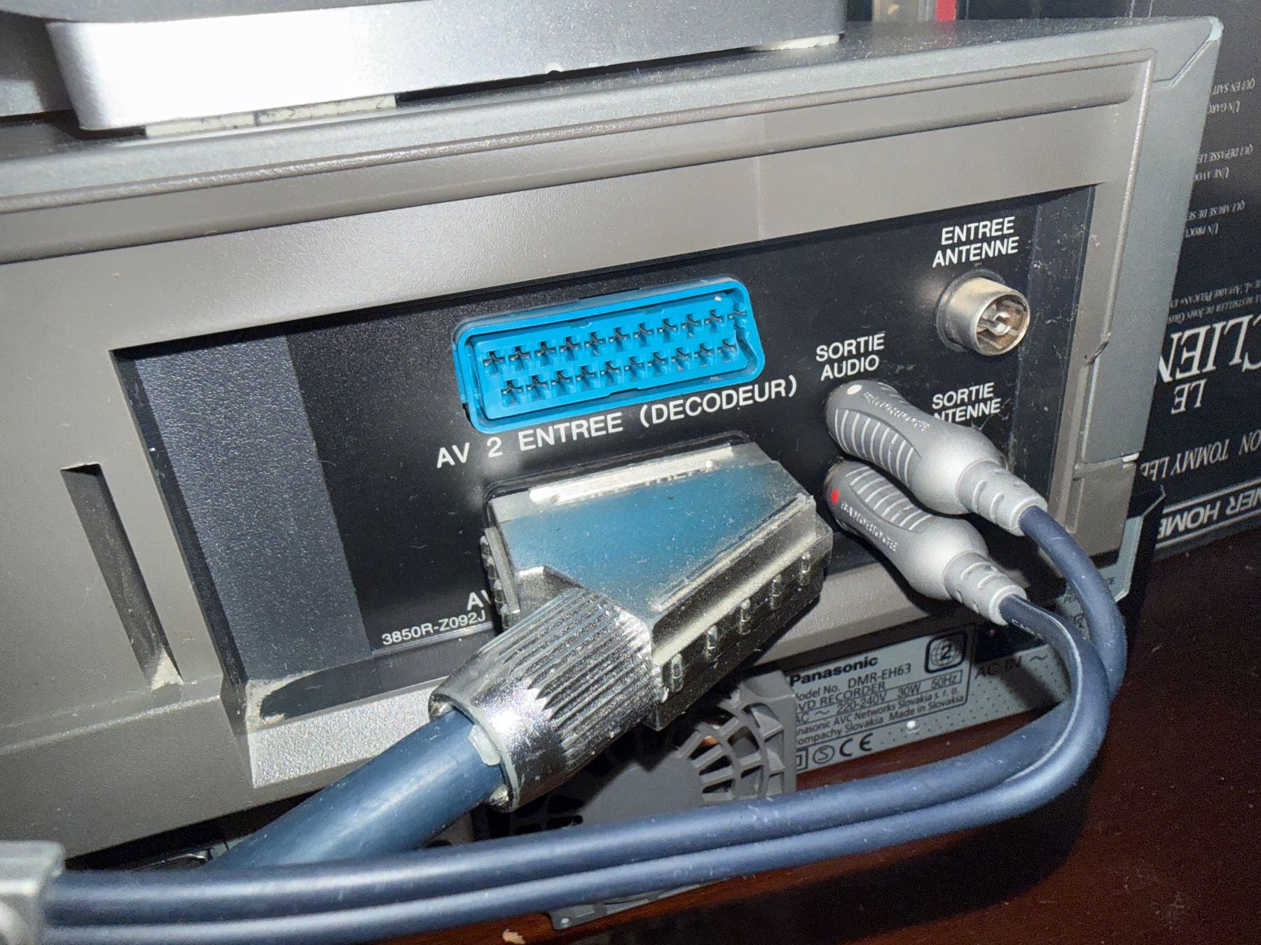 Registratori: Magnétoscope AWWA FX 5200 + 7 cassettes – Usato da St imier venduto da sav_bjf9 5