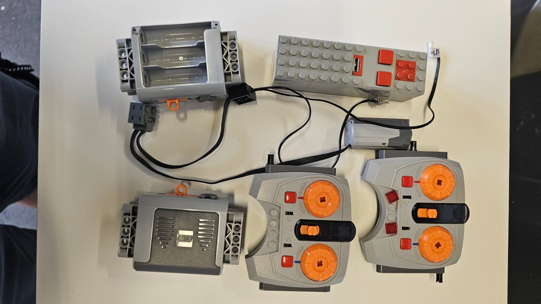 Lego Kit di costruzioni: Lego Power Functions Set mit Schienen gebraucht – Usato da Schneisingen venduto da 500_to_moon