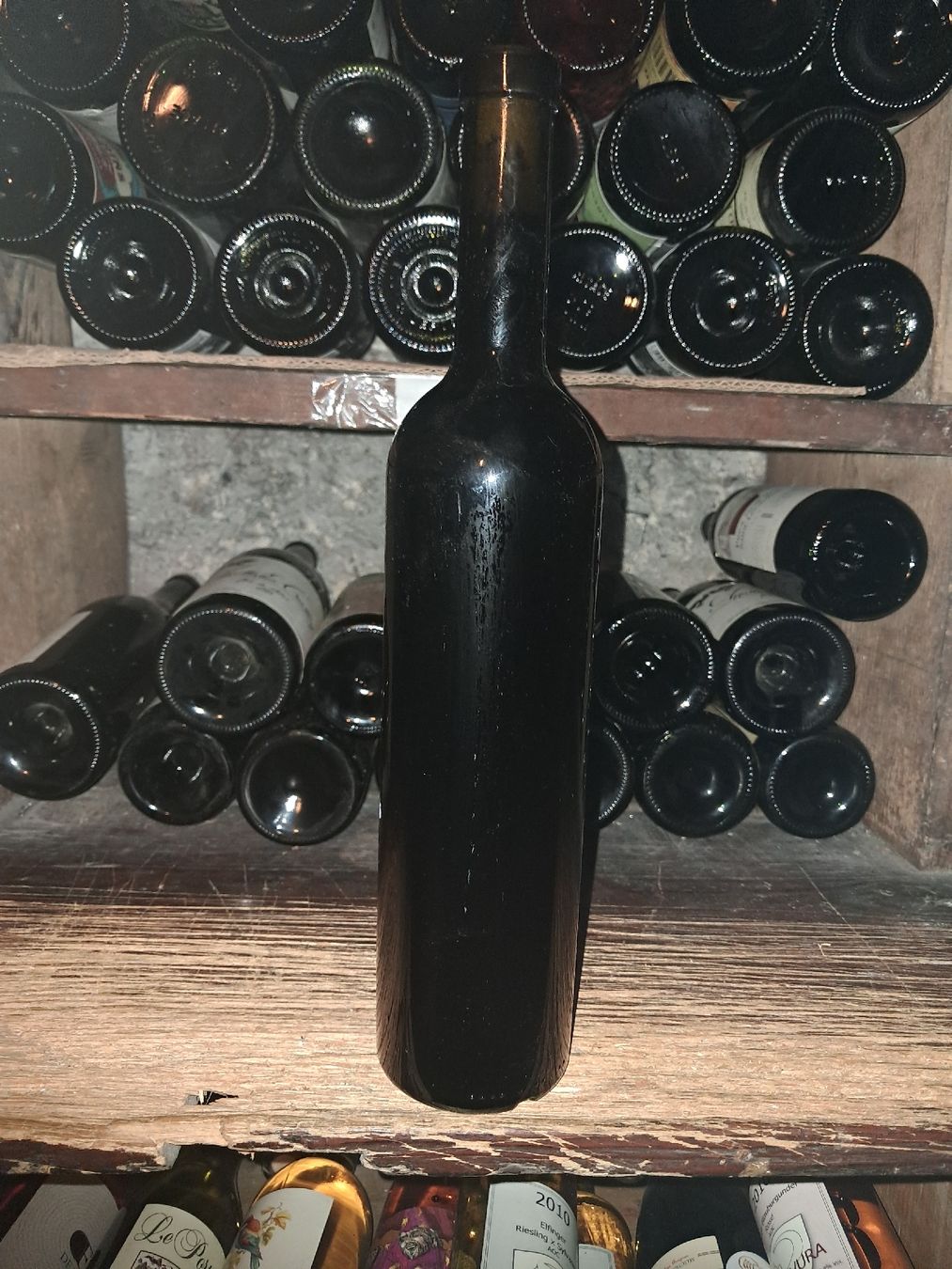 Vino: Barrique Magdener AOC Blauburgunder 2000 – Nuovo e nell'imballaggio originale da Le locle venduto da juliensaran 2