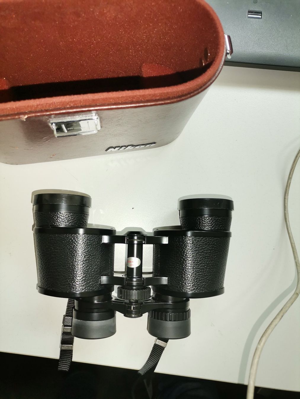 Nikon Jumelles: Feldstecher / Fernglas – D'occasion à Kleindöttingen par Katze99