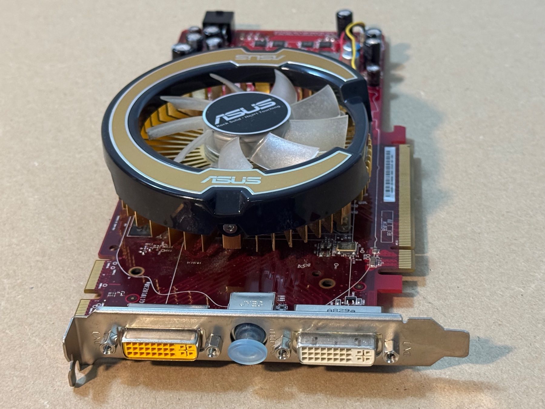 Amd Schede grafiche: AMD HD 4850 1GB – Usato da Vevey venduto da souris14 2