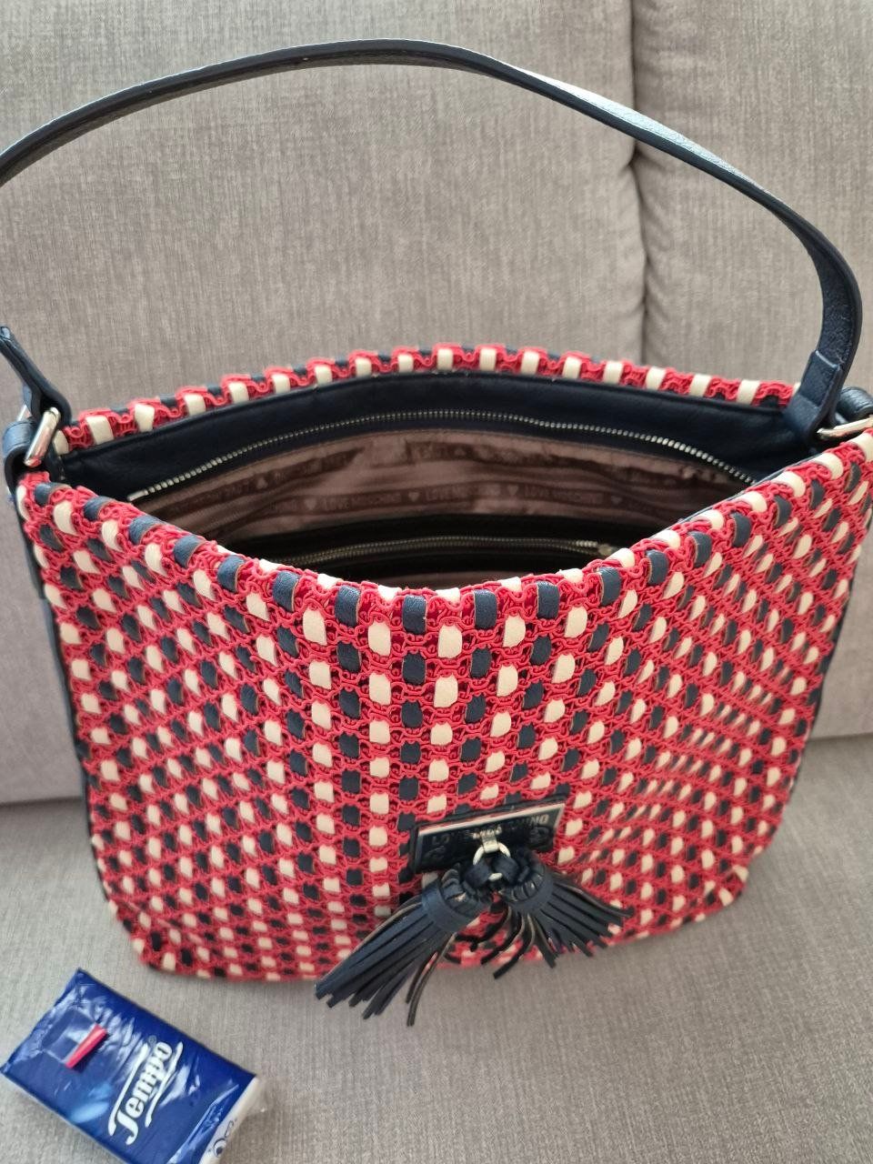 Moschino Sacs femmes: Love Moschino Tasche – D'occasion à Oberglatt ZH par stmark3