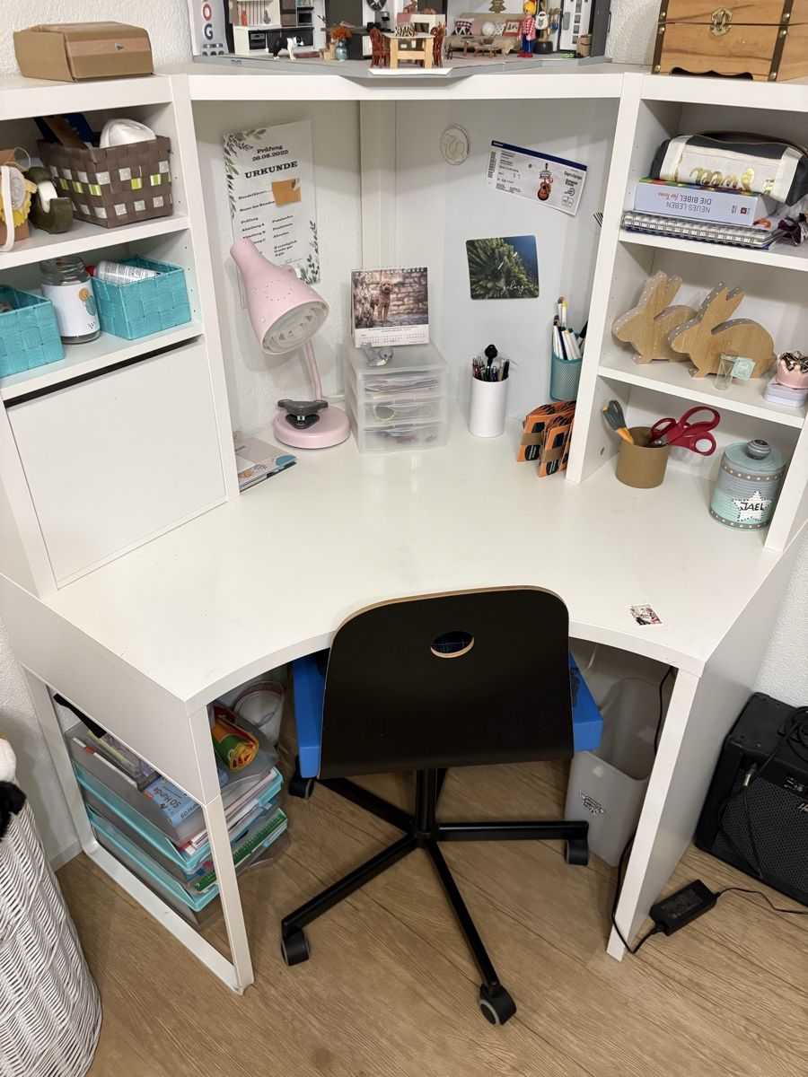 Schreibtische: Eckpult Ikea – Gebraucht aus Eschenbach SG von Mats016