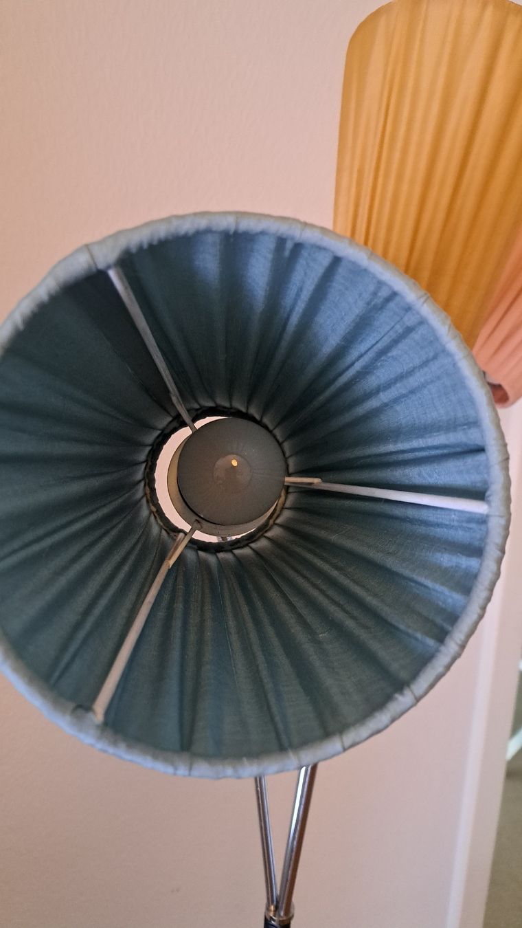 Lampade: Dreiarmige Stehlampe Mid-Century – Usato da Binningen venduto da samilha 7