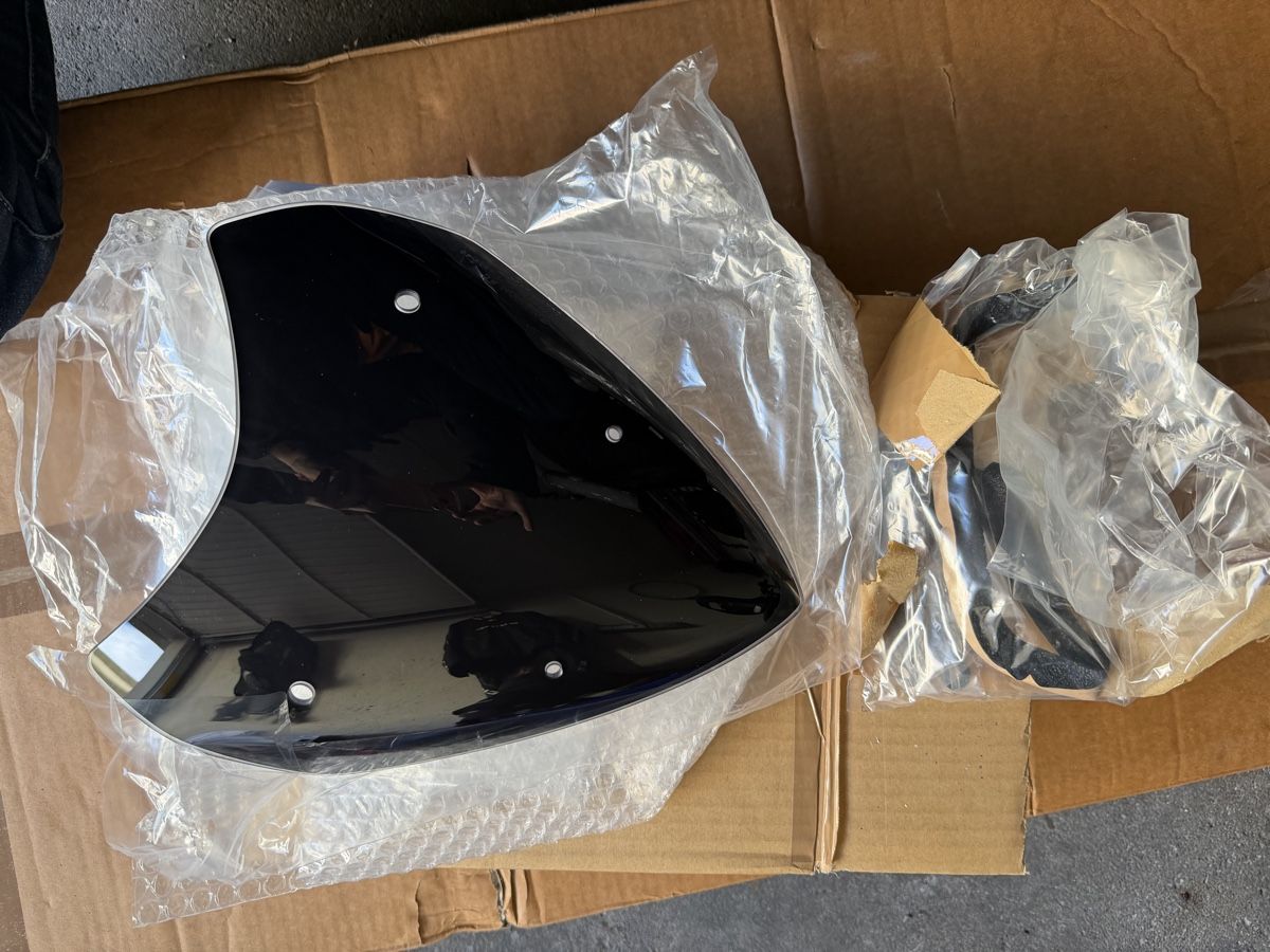 Strada: Suzuki GSX-S 1000 Windschutz – Usato da Domat Ems venduto da qen_7mfm