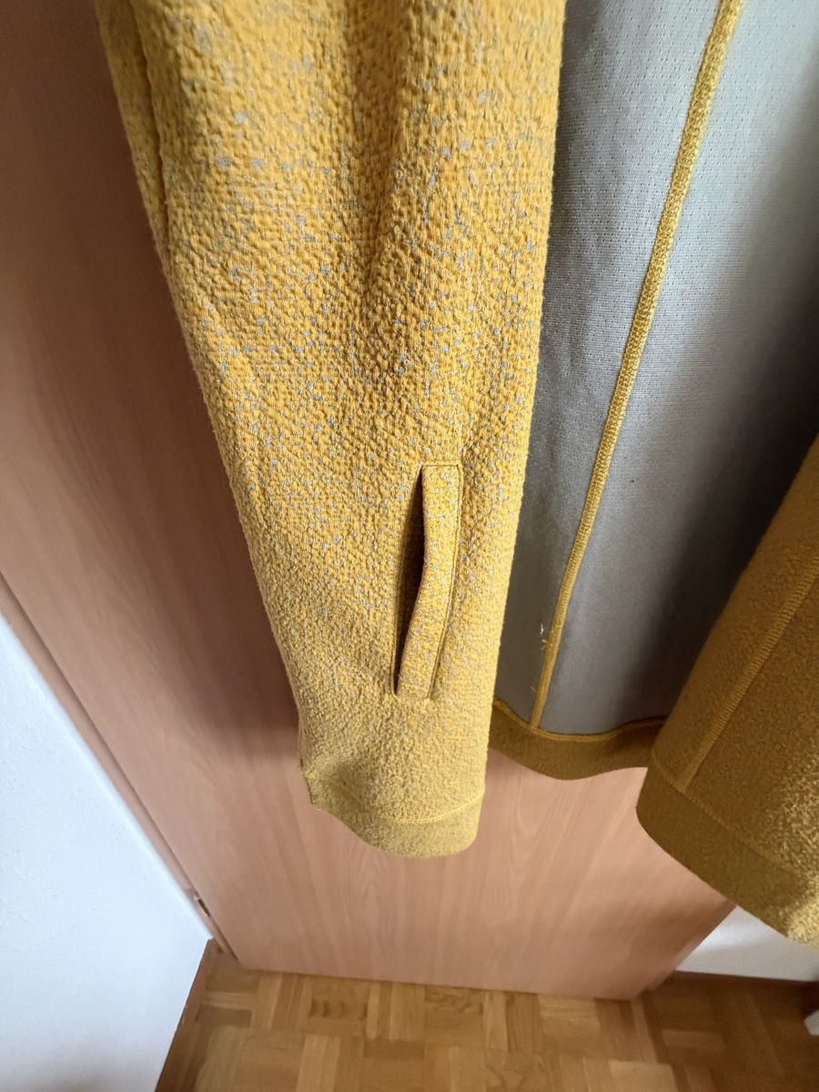 Giacche: Veste/cardigan Multiblue taille 42  – Usato da Savagnier venduto da Pivovar2 2