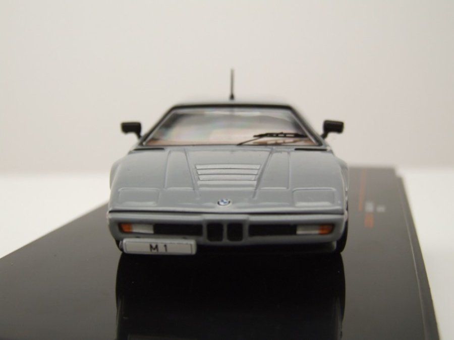 BMW Modellini d'auto: BMW M1 E26 1978-1981 grau                       1:43 von IXO – Nuovo e nell'imballaggio originale da Gerlafingen venduto da espero88 3