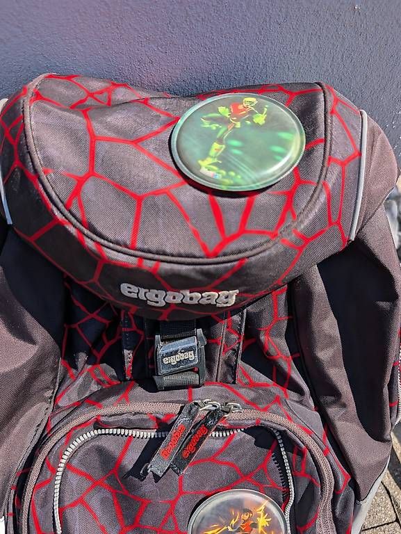 Sacs & sacs à dos: Ergobag Schulrucksack gebraucht.  – D'occasion à Degersheim par schadade 2