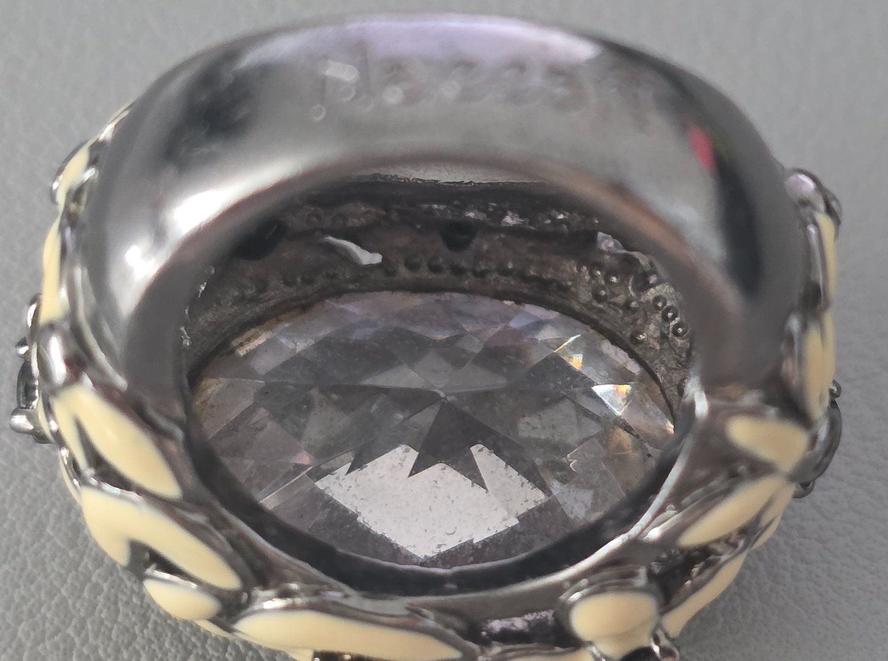 Anelli: Ring mit grossem Zirkonia Stein – Usato da Niederuzwil venduto da 262305 8