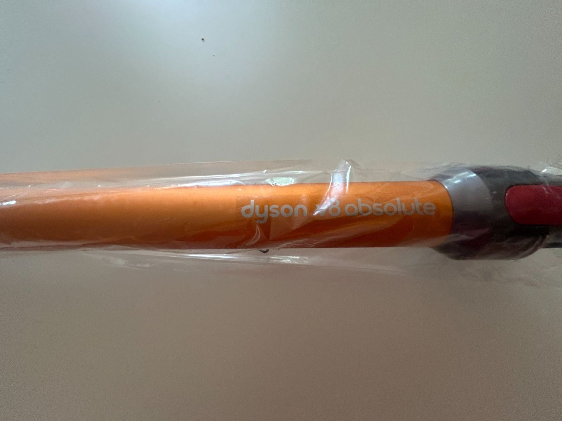 Dyson Aspirateurs & Accessoires: Dyson V8 absolute Saugrohr – Neuf avec emballage d'origine à Ettingen par sagada81 1