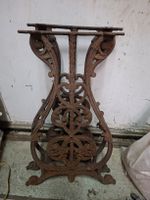 Gussbeine Vintage Tischbeine Gusseisen