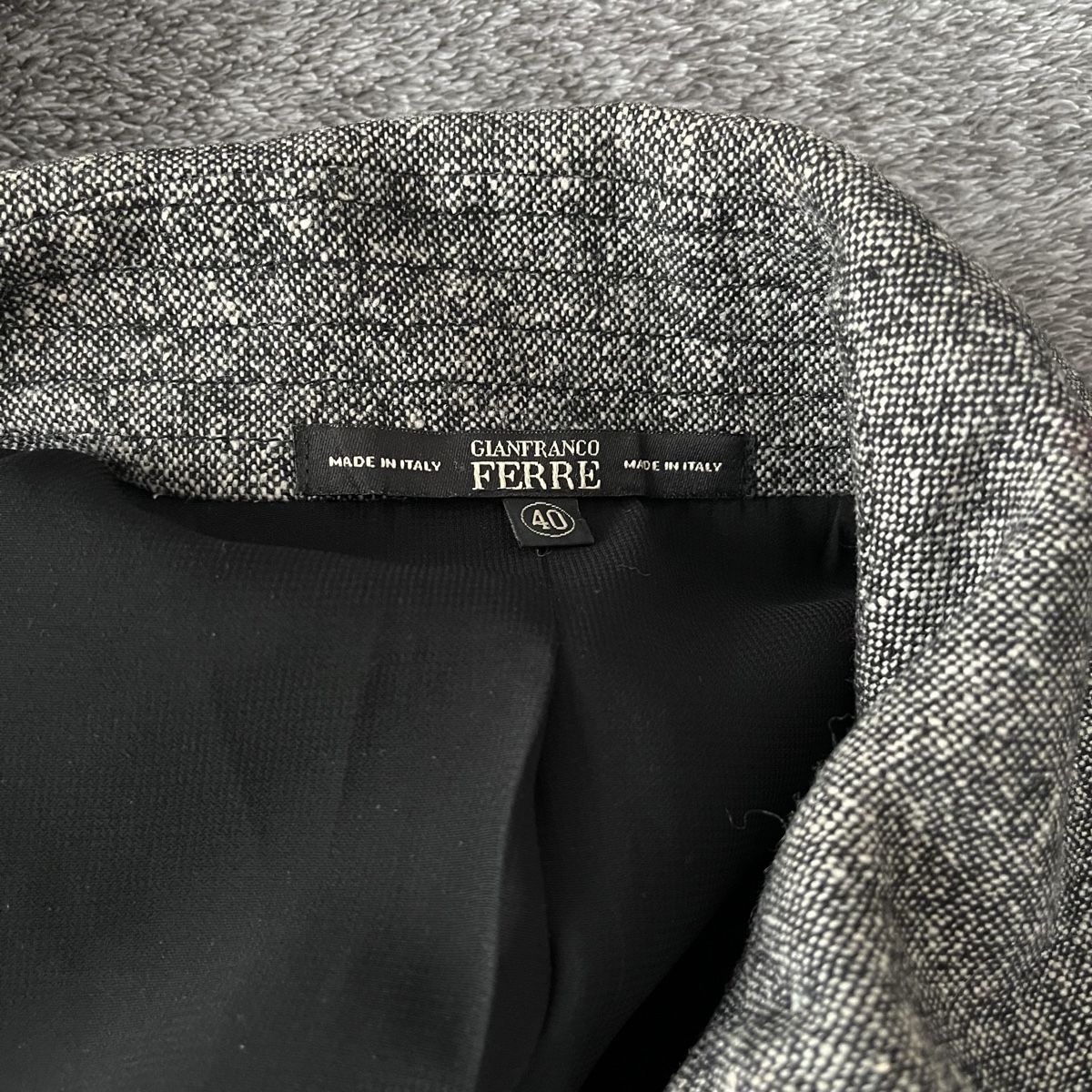 Gianfranco Ferre Giacche: Gianfranco Ferre Jacke – Nuovo (secondo la descrizione) da Zug venduto da saskia-chiara 4