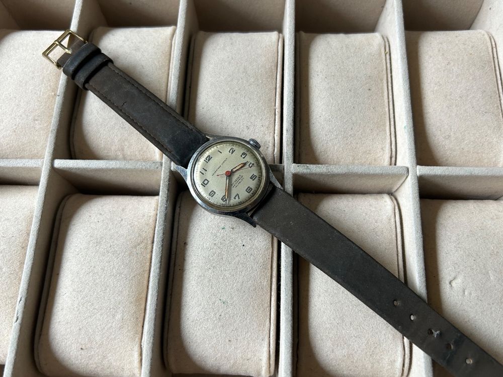 Montre Vintage Mécanique , CLASSIC , Fonctionne
