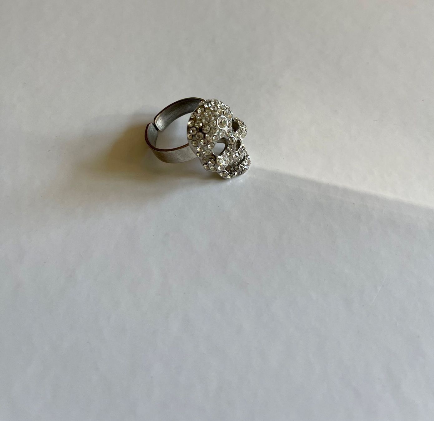 Anelli: Bague tête de mort ring skull – Usato da Genève venduto da Annilu 1