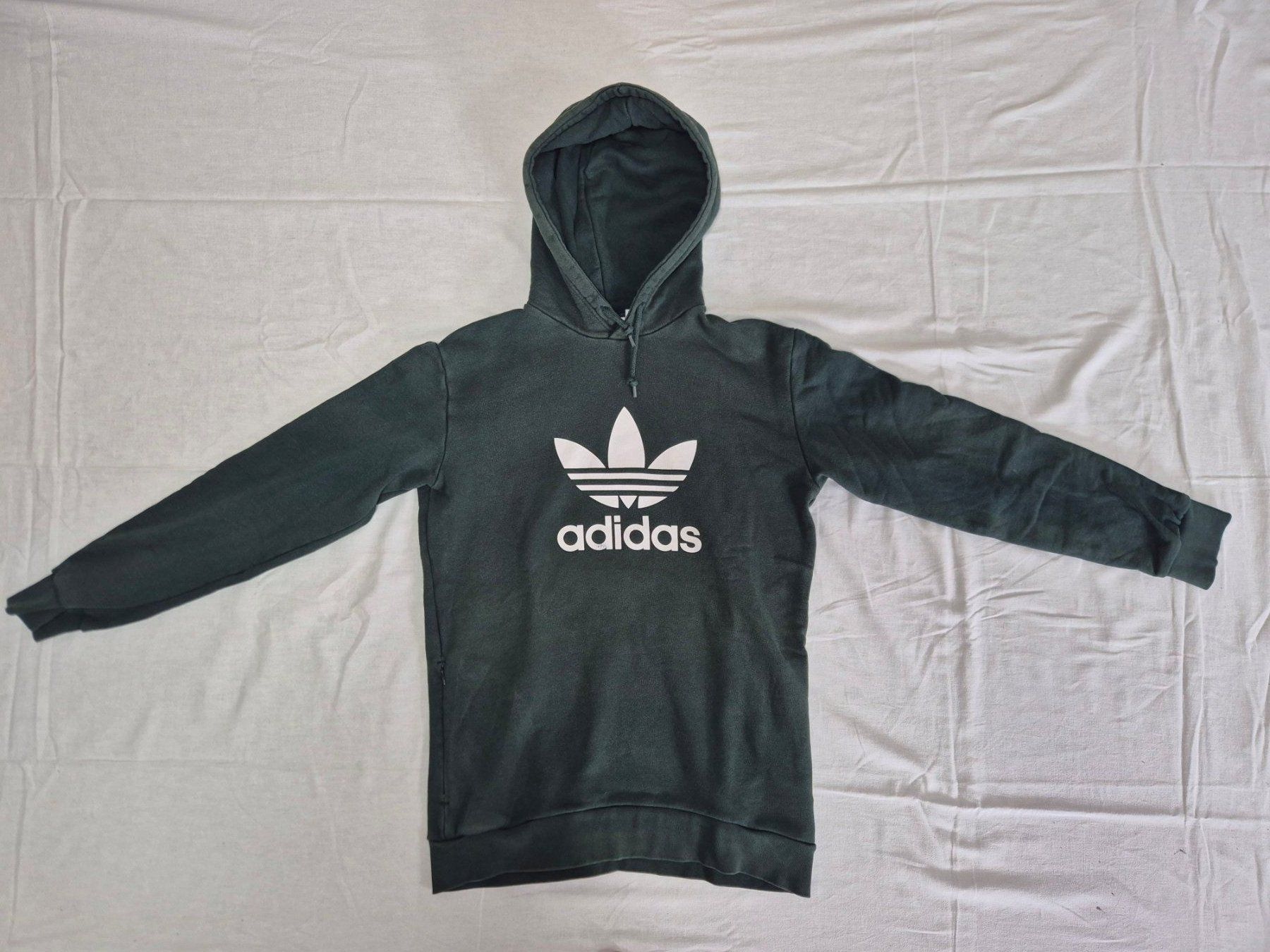 Adidas Pulls & Sweat-shirts: Kapuzenpullover Adidas – D'occasion à Domat/Ems par palfier14